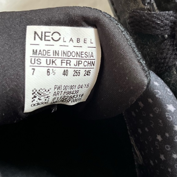 Mens Adidas Neo Label Advantage Clean VS Sneakers Triple Black F76599 - Picture 10 of 10